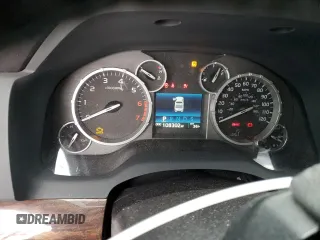 2017 Toyota Tundra Limited z VIN 5TFHW5F1XHX615236, wystawiony jako Copart lot #85672604 z przebiegiem 108 302 mil mil oraz Szkoda całkowita • Salvage title. Historia ofert i sprzedaży dostępna na DreamBid. Obrazek 9.