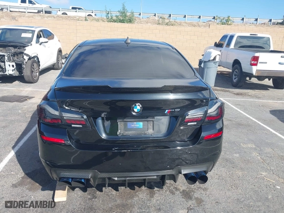 2013 BMW M5 with VIN WBSFV9C5XDD096234, listed as a IAAI auction lot 41498048 with 1 mi miles. Bid and sale history available at carsss.com. Image 16.