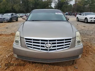 2007 Cadillac DTS V8 z VIN 1G6KD57Y47U115566, wystawiony jako Copart lot #88487785 z przebiegiem 93 484 mil mil oraz Szkoda całkowita • Salvage title. Historia ofert i sprzedaży dostępna na DreamBid. Obrazek 5.
