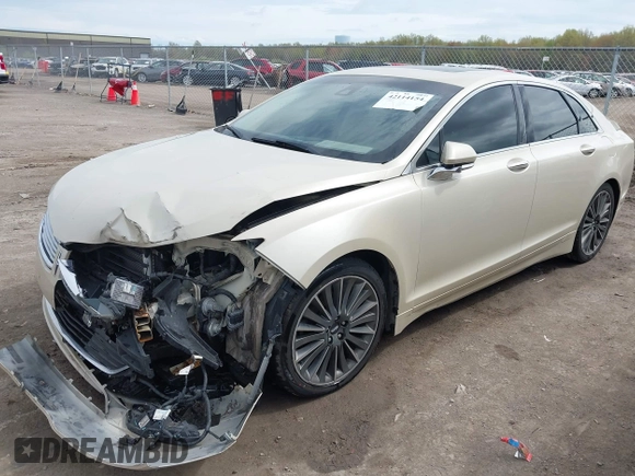 2014 Lincoln MKZ z VIN 3LN6L2JK7ER821385, wystawiony jako IAAI lot #42114154 z przebiegiem 141 480 mil mil oraz . Historia ofert i sprzedaży dostępna na DreamBid. Obrazek 2.