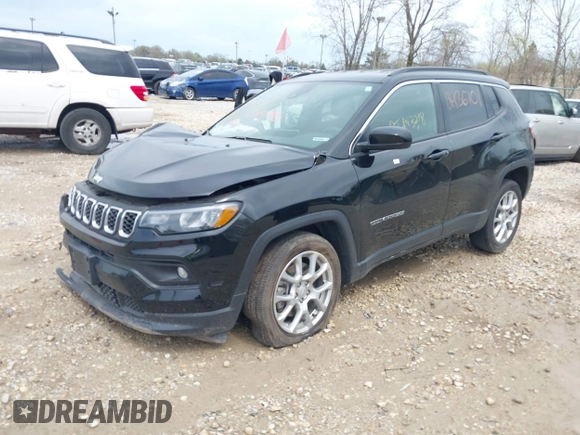 2024 Jeep Compass Latitude Lux with VIN 3C4NJDFN9RT143218, listed as a IAAI auction lot 42109742 with 25,919 mi miles and . Bid and sale history available at DreamBid. Image 16.
