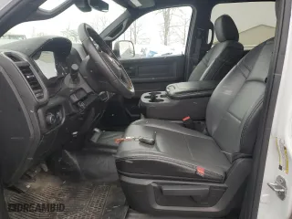 2022 Ram 3500 Chassis Cab Tradesman with VIN 3C7WRTCL7NG400943, listed as a Copart auction lot 83537054 with 51,929 mi miles and Clean Title. Bid and sale history available at carsss.com. Image 7.
