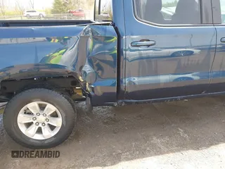 2020 Chevrolet Silverado 1500 LT with VIN 3GCUYDED3LG339171, listed as a IAAI auction lot 42057209 with 127,093 mi miles and . Bid and sale history available at DreamBid. Image 17.