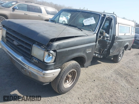 1987 Ford F-150 with VIN 2FTDF15Y2HCB10816, listed as a IAAI auction lot 41770760 with 86,290 mi miles. Bid and sale history available at carsss.com. Image 17.