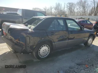1993 Mercedes-Benz 190 z VIN WDBDA28D1PG007363, wystawiony jako Copart lot #53259095 z przebiegiem 85 393 mil mil oraz Nie do naprawy • Non repairable. Historia ofert i sprzedaży dostępna na DreamBid. Obrazek 3.