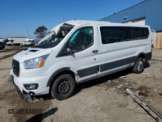 2022 Ford Transit Passenger XL with VIN 1FBAX2Y85NKA49233, listed as a Copart auction lot 43812314 with 53,599 mi miles and Clean Title. Bid and sale history available at carsss.com. Image 1.