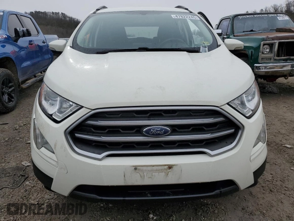 2020 Ford EcoSport SE with VIN MAJ6S3GL3LC388081, listed as a Copart auction lot 47822245 with 90,345 mi miles and Salvage Title. Bid and sale history available at DreamBid. Image 5.
