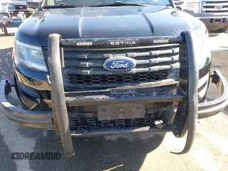 2017 Ford Police Interceptor Utility с VIN 1FM5K8ARXHGC34771, выставлен на аукционе IAAI как лот 42629582 с пробегом Не указан миль и . История ставок и продаж доступна на DreamBid. Изображение 16.