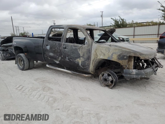2008 Chevrolet Silverado 3500HD DRW LTZ with VIN 1GCJK33658F117582, listed as a Copart auction lot 78174364 with 0 mi miles and Non Repairable. Bid and sale history available at carsss.com. Image 4.