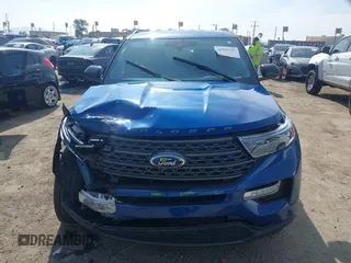 2023 Ford Explorer XLT with VIN 1FMSK7DH9PGA46015, listed as a IAAI auction lot 41593747 with 40,100 mi miles. Bid and sale history available at carsss.com. Image 11.