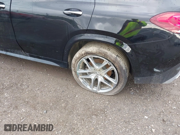 2021 Mercedes-Benz GLE 53 AMG z VIN 4JGFD6BB8MA387599, wystawiony jako IAAI lot #42099507 z przebiegiem 56 891 mil mil oraz . Historia ofert i sprzedaży dostępna na DreamBid. Obrazek 6.