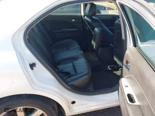 2011 Mercury Milan Premier with VIN 3MEHM0JG6BR605600, listed as a IAAI auction lot 41316366 with 146,075 mi miles. Bid and sale history available at carsss.com. Image 8.