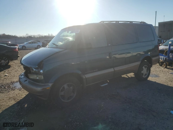 1999 GMC Safari Passenger with VIN 1GKEL19W0XB509860, listed as a Copart auction lot 84671294 with 141,872 mi miles and Salvage Title. Bid and sale history available at carsss.com. Image 1.