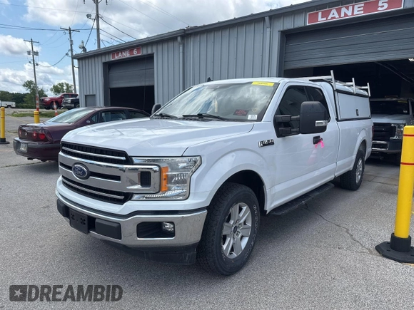 2019 Ford F-150 z VIN 1FTFX1C4XKKE10533, wystawiony jako IAAI lot #42843481 z przebiegiem 52 694 mil mil oraz . Historia ofert i sprzedaży dostępna na DreamBid. Obrazek 7.