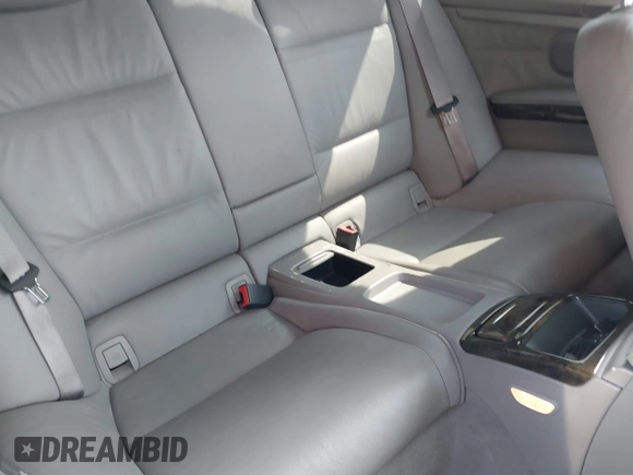 2008 BMW 3 Series 328i с VIN WBAWB33578P132461, выставлен на аукционе IAAI как лот 42608515 с пробегом 105 527 миль миль и . История ставок и продаж доступна на DreamBid. Изображение 8.