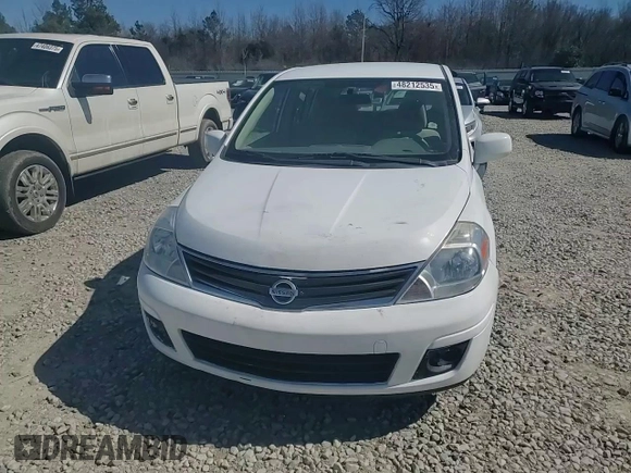 2010 Nissan Versa S z VIN 3N1BC1CP4AL367134, wystawiony jako Copart lot #48212535 z przebiegiem 174 337 mil mil oraz Szkoda całkowita • Salvage title. Historia ofert i sprzedaży dostępna na DreamBid. Obrazek 12.