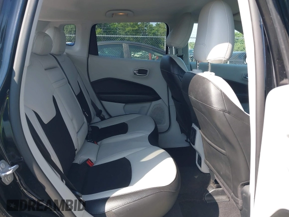 2020 Jeep Compass Latitude с VIN 3C4NJDBB8LT143150, выставлен на аукционе IAAI как лот 42563369 с пробегом 54 827 миль миль и . История ставок и продаж доступна на DreamBid. Изображение 8.