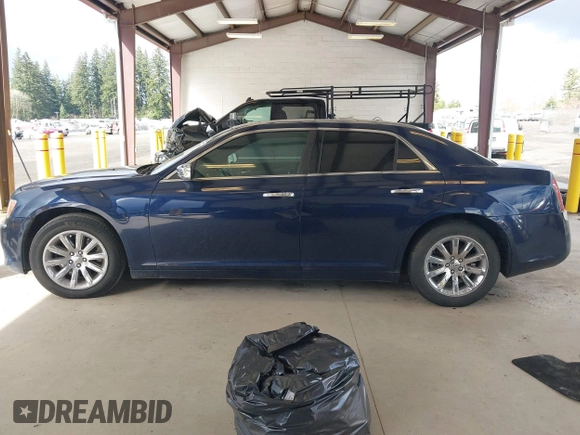 2013 Chrysler 300 with VIN 2C3CCAET7DH673242, listed as a IAAI auction lot 41785948 with 135,968 mi miles. Bid and sale history available at carsss.com. Image 14.