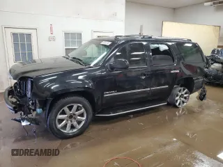 2012 GMC Yukon Denali with VIN 1GKS1EEFXCR126256, listed as a Copart auction lot 88656765 with 203,007 mi miles and Clean Title. Bid and sale history available at carsss.com. Image 1.