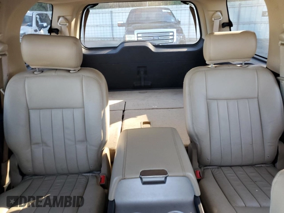 2005 Lincoln Navigator Luxury with VIN 5LMFU28505LJ09857, listed as a Copart auction lot 76108544 with 235,889 mi miles and Salvage Title. Bid and sale history available at carsss.com. Image 10.