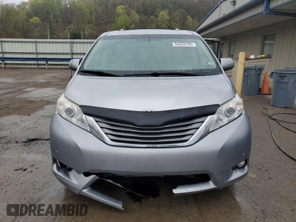 2013 Toyota Sienna XLE with VIN 5TDDK3DC6DS059378, listed as a Copart auction lot 54233765 with 225,129 mi miles and Salvage Title. Bid and sale history available at DreamBid. Image 5.