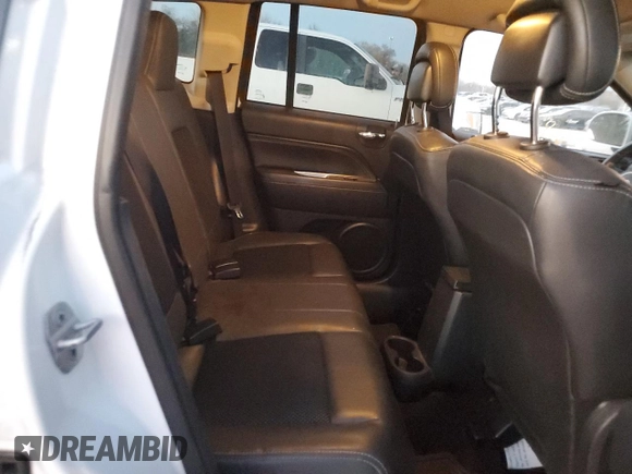 2014 Jeep Compass Latitude with VIN 1C4NJCEB0ED708098, listed as a Copart auction lot 81561334 with 105,687 mi miles and Salvage Title. Bid and sale history available at carsss.com. Image 10.