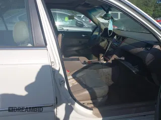 2002 Acura RL с VIN JH4KA96562C002574, выставлен на аукционе IAAI как лот 42306128 с пробегом Не указан миль и . История ставок и продаж доступна на DreamBid. Изображение 5.