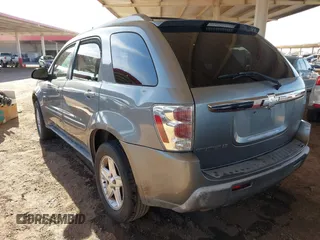 2005 Chevrolet Equinox LT with VIN 2CNDL63F756060637, listed as a IAAI auction lot 41718994 with 158,291 mi miles. Bid and sale history available at carsss.com. Image 3.