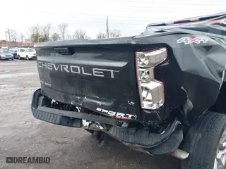 2022 Chevrolet Silverado 1500 LT with VIN 3GCPDKEK3NG504134, listed as a IAAI auction lot 41561032 with 1 mi miles. Bid and sale history available at carsss.com. Image 6.
