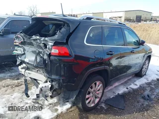 2016 Jeep Cherokee Limited with VIN 1C4PJLDS3GW374084, listed as a IAAI auction lot 41646098 with 112,510 mi miles. Bid and sale history available at carsss.com. Image 4.