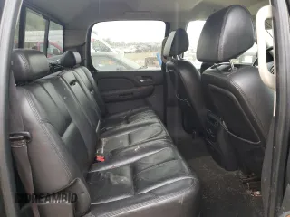 2008 GMC Sierra 1500 Work Truck z VIN 2GTEK133481143139, wystawiony jako Copart lot #60735835 z przebiegiem 198 049 mil mil oraz Czysty tytuł • Clean title. Historia ofert i sprzedaży dostępna na DreamBid. Obrazek 10.