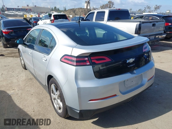 2012 Chevrolet Volt with VIN 1G1RB6E45CU100200, listed as a IAAI auction lot 41954928 with 179,431 mi miles and . Bid and sale history available at carsss.com. Image 3.
