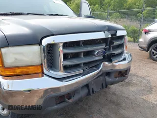 1999 Ford F-250 XL z VIN 1FTNX21L9XED96965, wystawiony jako IAAI lot #42405716 z przebiegiem 222 072 mil mil oraz . Historia ofert i sprzedaży dostępna na DreamBid. Obrazek 6.
