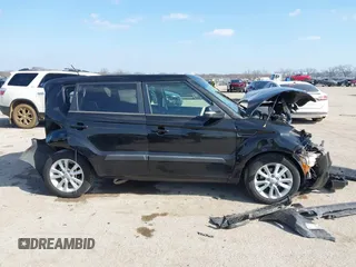 2012 Kia Soul + with VIN KNDJT2A62C7747931, listed as a IAAI auction lot 41523553 with 1 mi miles. Bid and sale history available at carsss.com. Image 14.