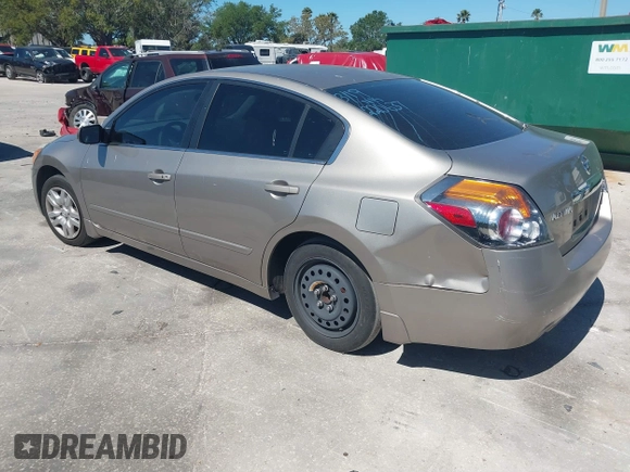 2012 Nissan Altima S with VIN 1N4AL2AP0CC220637, listed as a IAAI auction lot 41842522 with 132,622 mi miles and . Bid and sale history available at carsss.com. Image 3.
