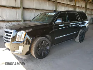 2015 Cadillac Escalade Premium z VIN 1GYS3NKJ3FR684673, wystawiony jako Copart lot #50642145 z przebiegiem 127 105 mil mil oraz Szkody całkowita. Historia ofert i sprzedaży dostępna na DreamBid. Obrazek 1.