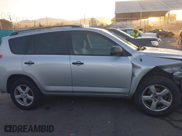 2008 Toyota RAV4 with VIN JTMBK33V386032106, listed as a IAAI auction lot 41725960 with 232,724 mi miles. Bid and sale history available at carsss.com. Image 14.
