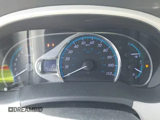 2014 Toyota Sienna XLE with VIN 5TDYK3DC1ES429932, listed as a IAAI auction lot 41692134 with 93,625 mi miles. Bid and sale history available at carsss.com. Image 7.