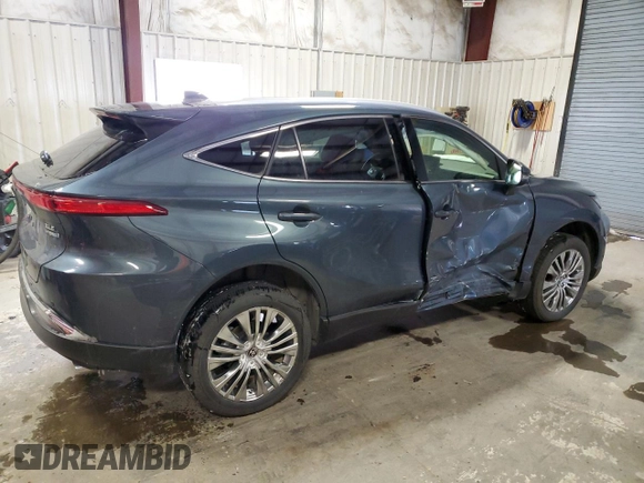 2022 Toyota Venza LE with VIN JTEAAAAH9NJ115463, listed as a Copart auction lot 37533754 with 10,108 mi miles. Bid and sale history available at carsss.com. Image 3.