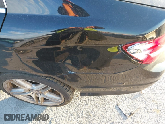 2013 Mercedes-Benz C 300 Sport with VIN WDDGF8AB0DR249949, listed as a IAAI auction lot 41396567 with Not Provided miles and . Bid and sale history available at carsss.com. Image 20.