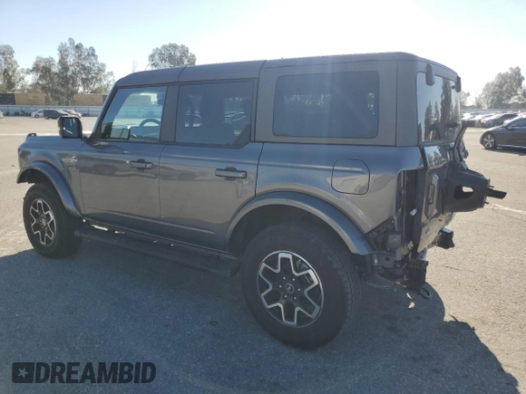 2023 Ford Bronco with VIN 1FMEE5DP0PLB97820, listed as a Copart auction lot 50392985 with 29,950 mi miles and Salvage Title. Bid and sale history available at DreamBid. Image 2.