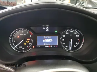 2022 Cadillac XT4 AWD Premium Luxury with VIN 1GYFZDR4XNF106645, listed as a Copart auction lot 79479294 with 37,068 mi miles and Salvage Title. Bid and sale history available at carsss.com. Image 9.