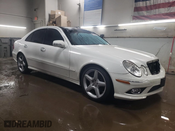 2009 Mercedes-Benz E-Class Luxury 3.5L with VIN WDBUF56X39B421390, listed as a Copart auction lot 47384395 with 125,642 mi miles and Salvage Title. Bid and sale history available at carsss.com. Image 4.