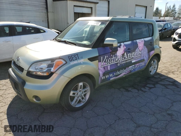 2011 Kia Soul + with VIN KNDJT2A2XB7207108, listed as a Copart auction lot 50775745 with 105,559 mi miles and Clean Title. Bid and sale history available at carsss.com. Image 1.