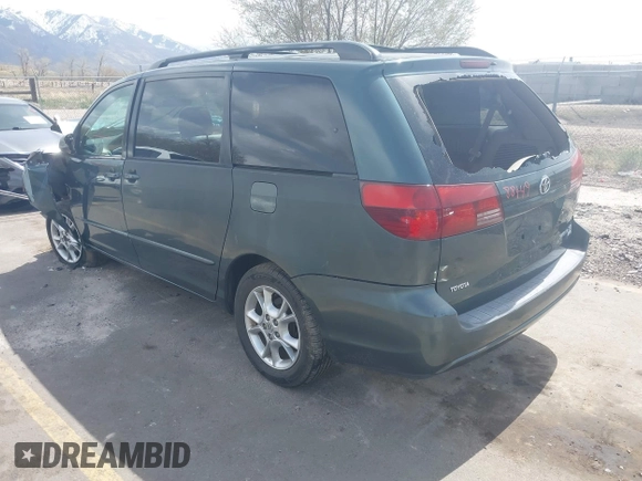 2005 Toyota Sienna XLE with VIN 5TDBA22C65S040922, listed as a IAAI auction lot 41988449 with 292,167 mi miles. Bid and sale history available at carsss.com. Image 3.