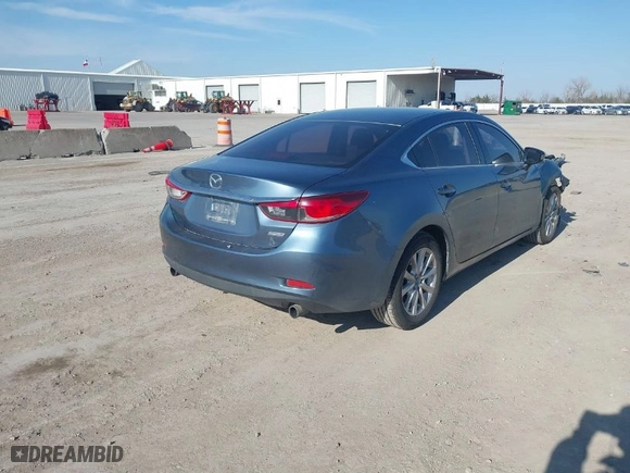 2014 Mazda Mazda6 i Sport with VIN JM1GJ1U66E1129376, listed as a IAAI auction lot 41601768 with 171,992 mi miles. Bid and sale history available at carsss.com. Image 4.