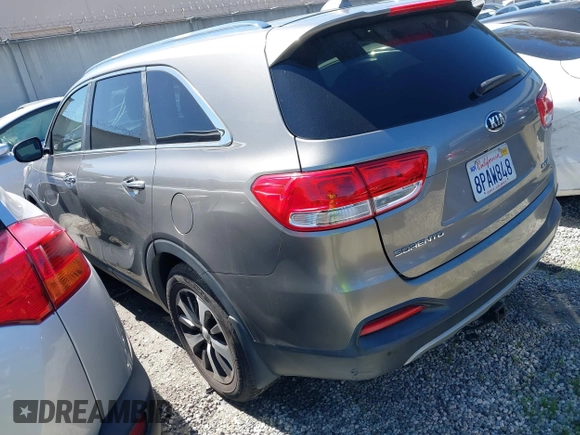 2017 Kia Sorento EX V6 with VIN 5XYPH4A57HG236014, listed as a IAAI auction lot 41602897 with 103,210 mi miles. Bid and sale history available at carsss.com. Image 3.
