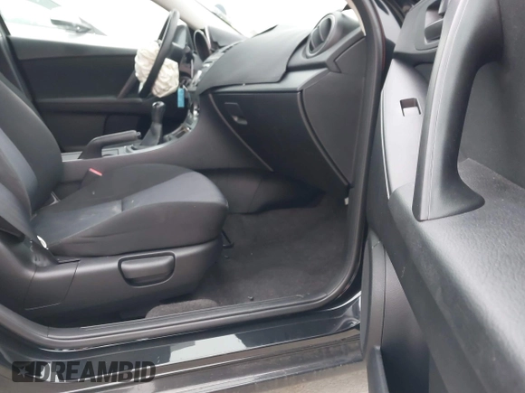 2010 Mazda 3 i SV with VIN JM1BL1SFXA1223942, listed as a IAAI auction lot 41551935 with 112,853 mi miles and . Bid and sale history available at DreamBid. Image 5.
