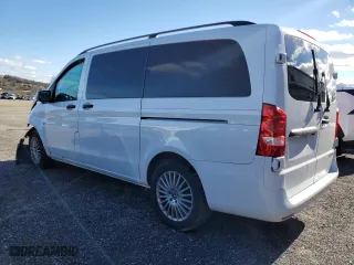2018 Mercedes-Benz Metris Passenger Van with VIN WD4PG2EE7J3475970, listed as a Copart auction lot 80128174 with 0 mi miles and Salvage Title. Bid and sale history available at carsss.com. Image 2.