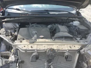 2019 Toyota Highlander SE with VIN 5TDJZRFH5KS602615, listed as a Copart auction lot 61910975 with 75,510 mi miles and Salvage title. Bid and sale history available at DreamBid. Image 12.